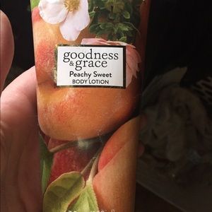 Peach scented lotion